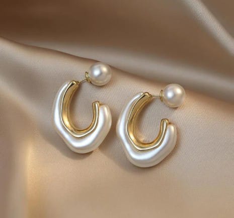 Pearly Shaped Gold - Earring