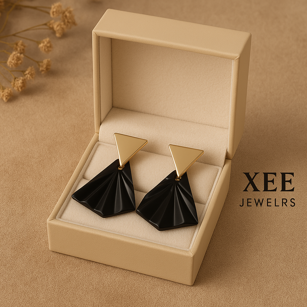 Black glam earrings